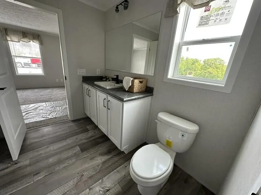 8 Kelley Street Fairfield ME 04937