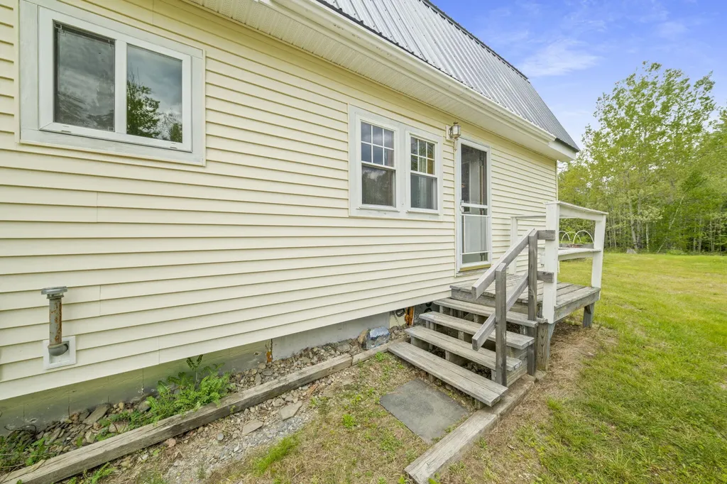 460 Airline Road Clifton ME 04428