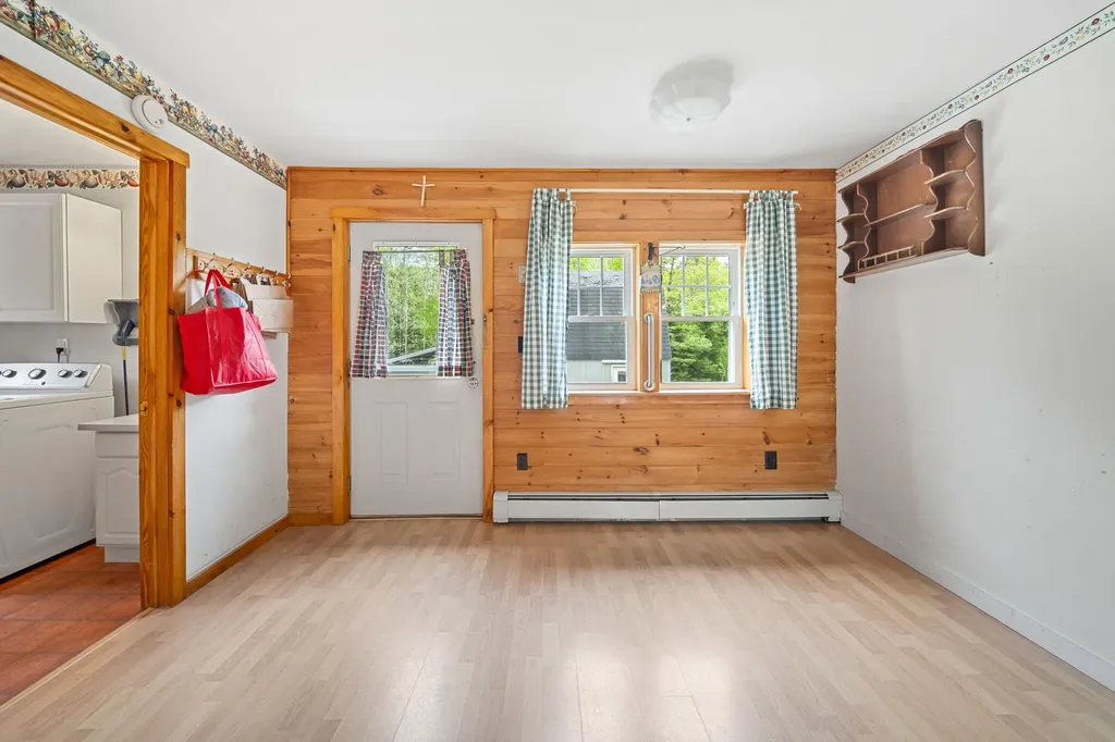 460 Airline Road Clifton ME 04428