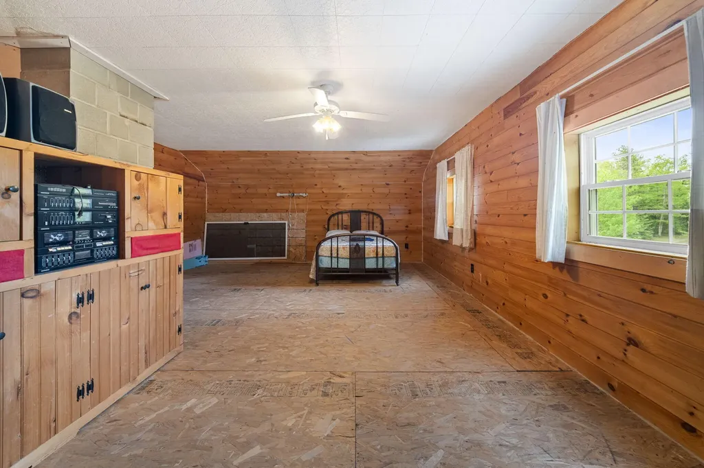 460 Airline Road Clifton ME 04428