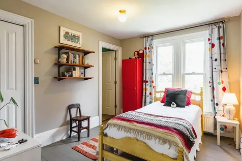 18 Trim Street Camden ME 04843