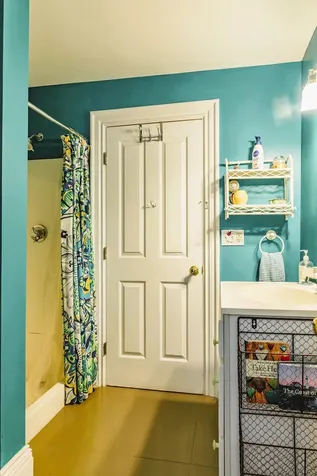 18 Trim Street Camden ME 04843