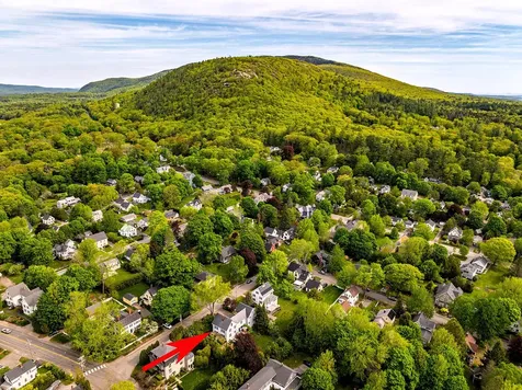 18 Trim Street Camden ME 04843