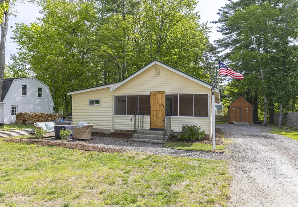 73 Anglers Road Windham ME 04062
