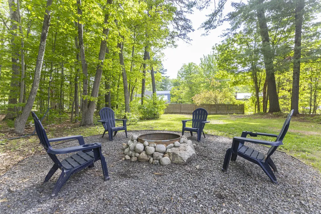 73 Anglers Road Windham ME 04062