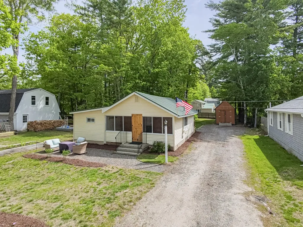 73 Anglers Road Windham ME 04062