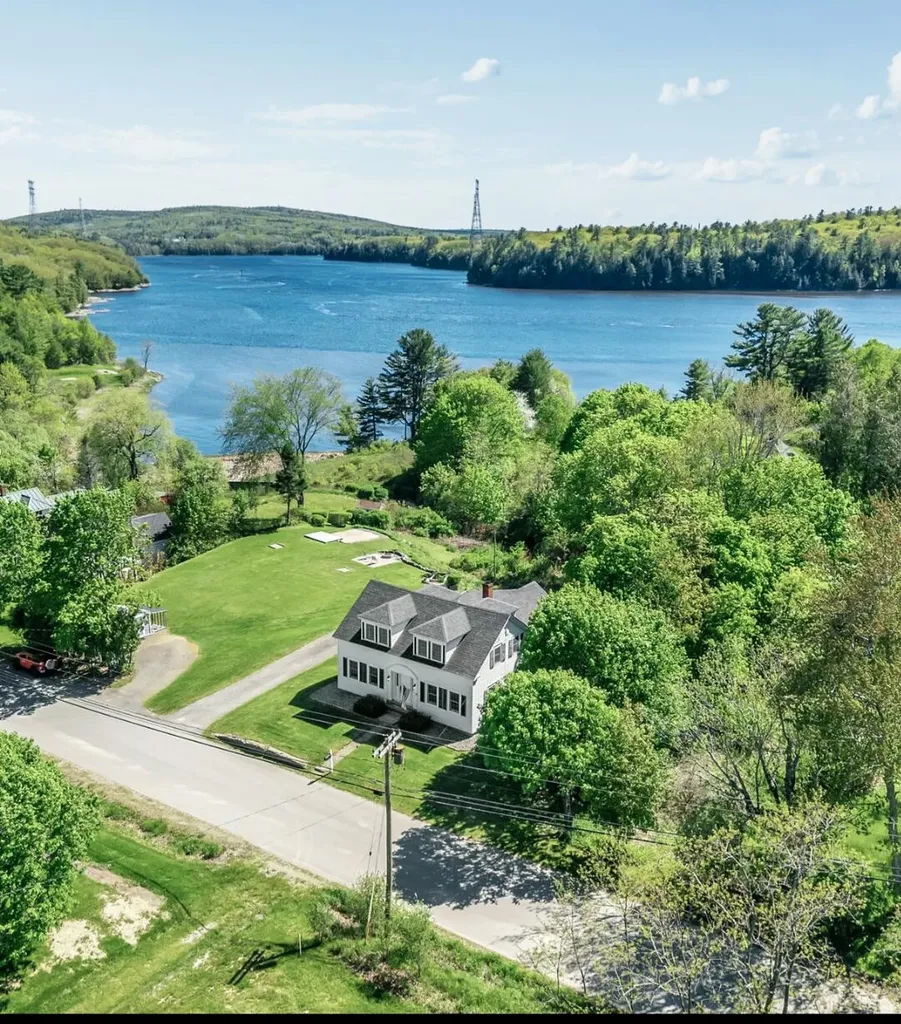80 Settlers Way Orrington ME 04474