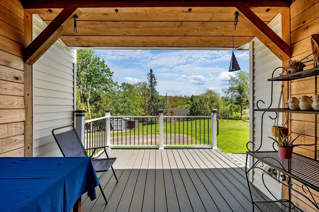 80 Settlers Way Orrington ME 04474
