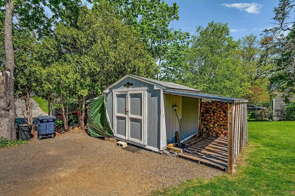 80 Settlers Way Orrington ME 04474