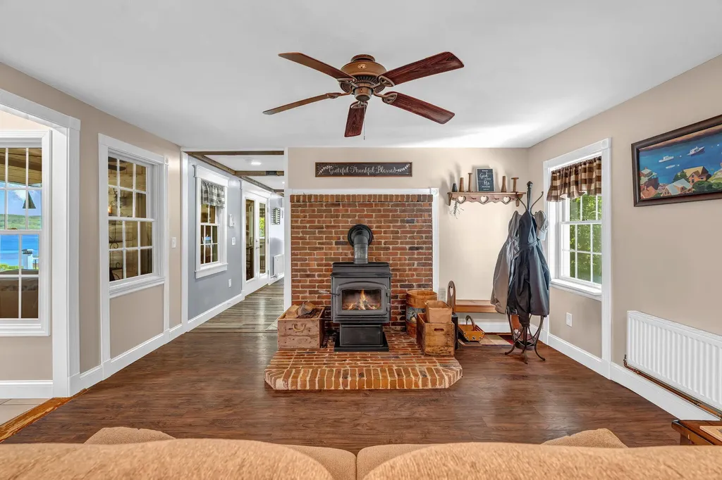 80 Settlers Way Orrington ME 04474
