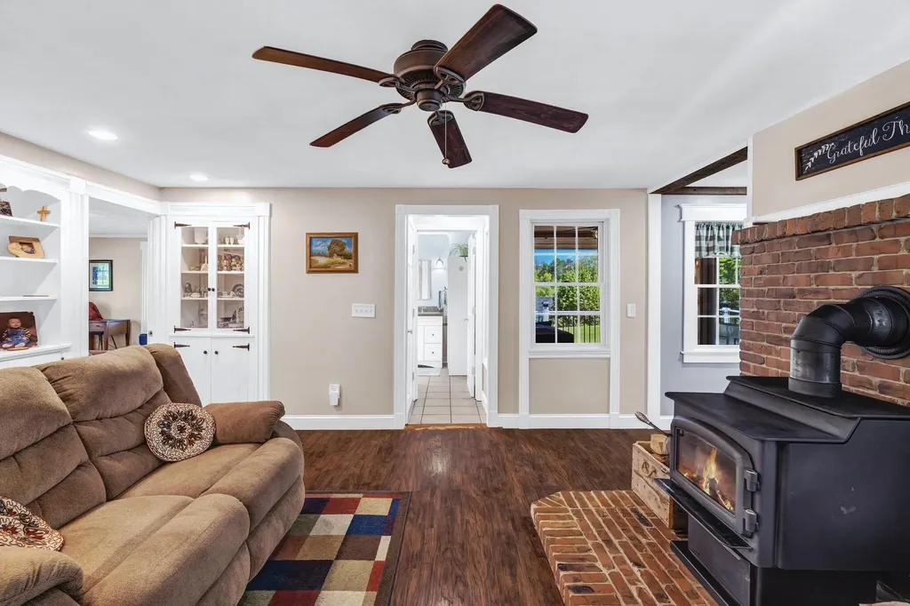 80 Settlers Way Orrington ME 04474