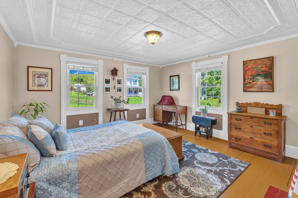 80 Settlers Way Orrington ME 04474