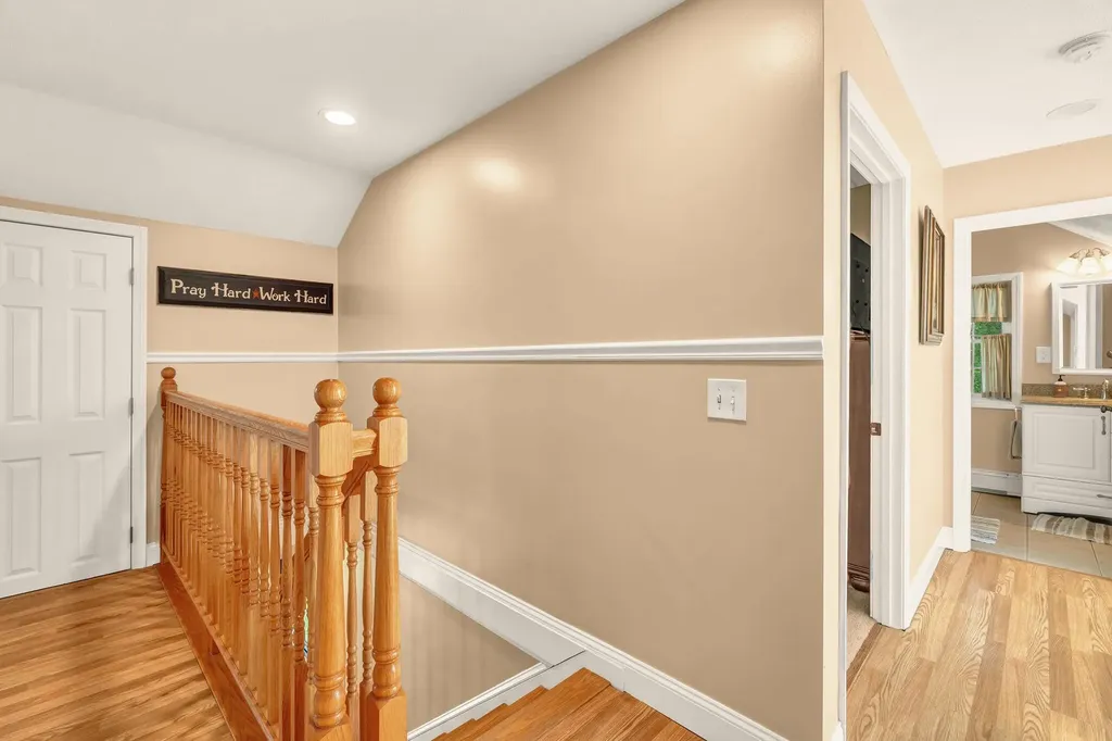 80 Settlers Way Orrington ME 04474