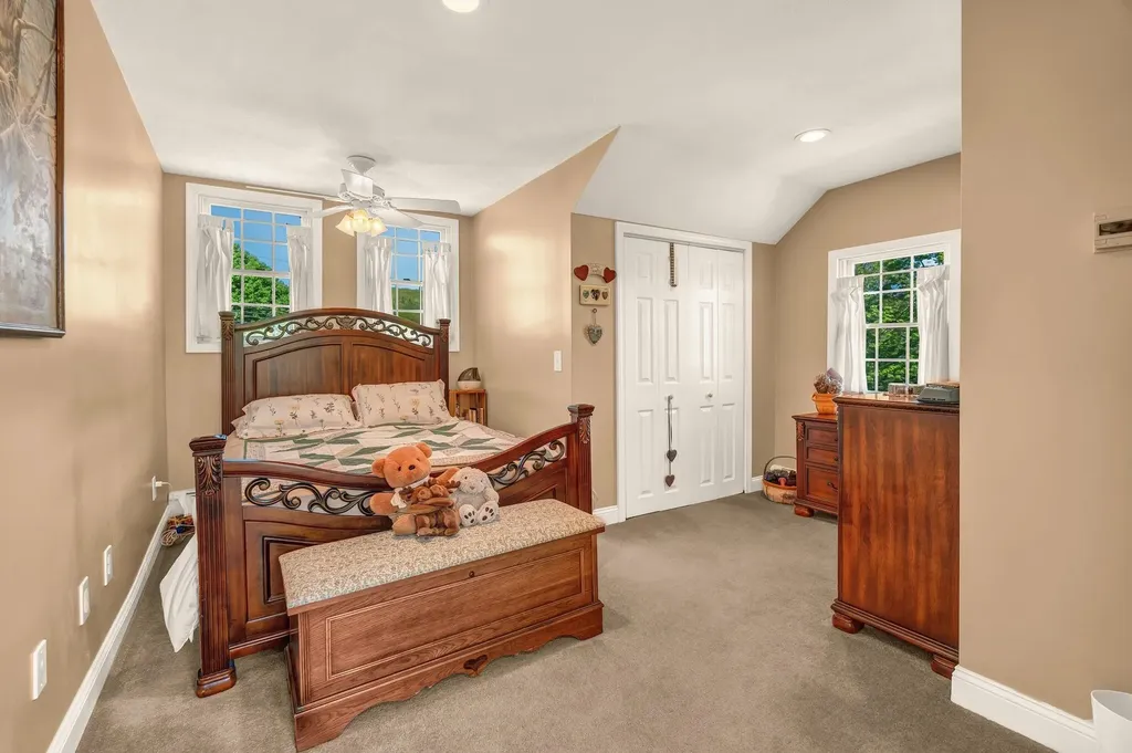 80 Settlers Way Orrington ME 04474