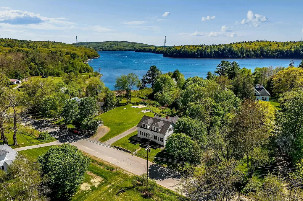 80 Settlers Way Orrington ME 04474