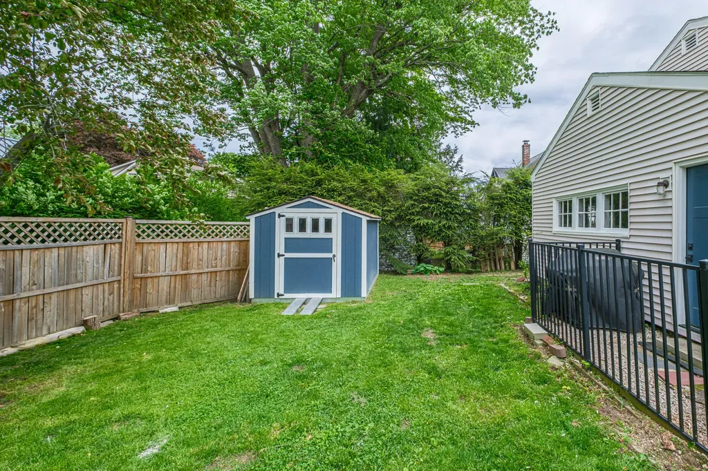 41 Massachusetts Avenue South Portland ME 04106