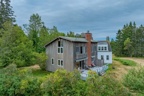 163 Back Road Brooklin ME 04616