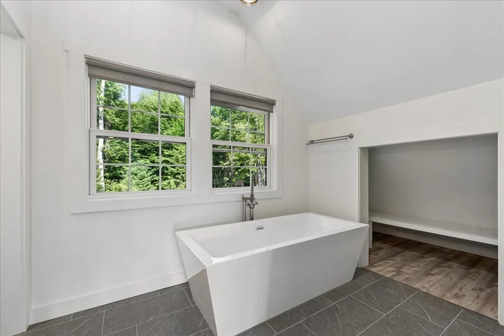 37 Norumbega Drive Stockton Springs ME 04981