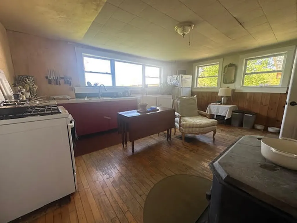 112 Rowe Hill Road Morrill ME 04952