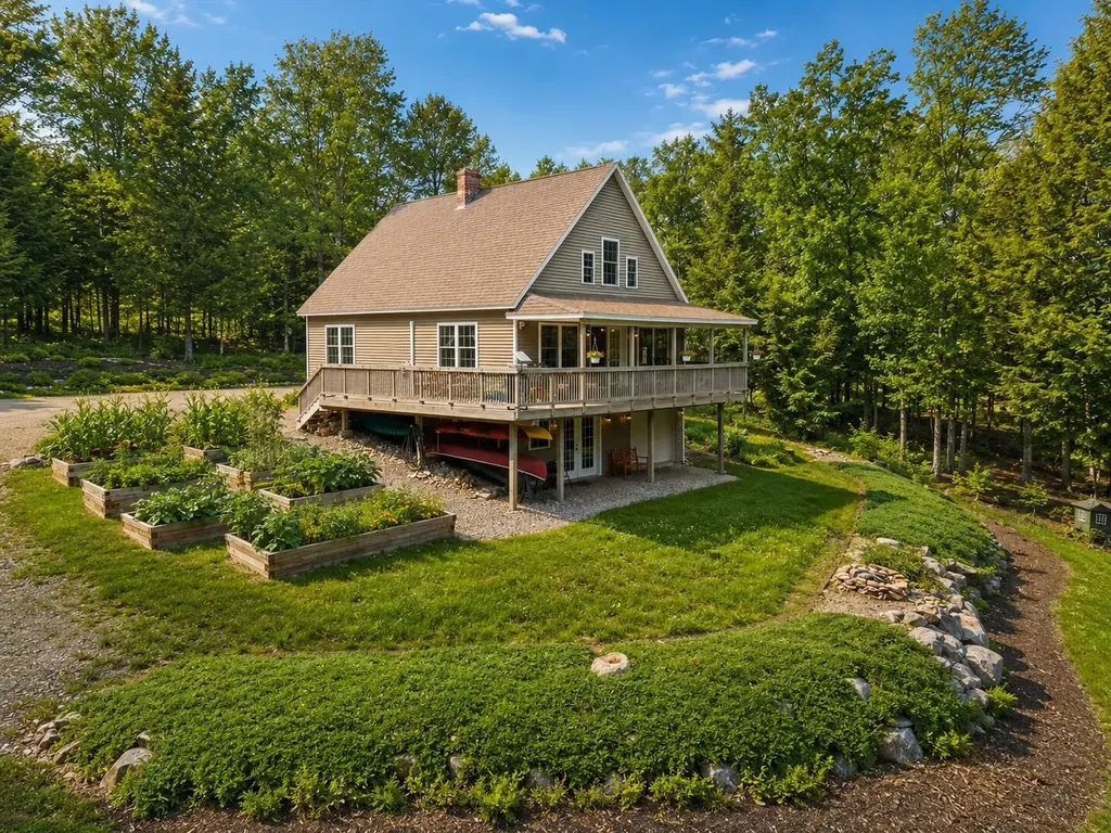 29 Stoney Drive Lincoln ME 04457