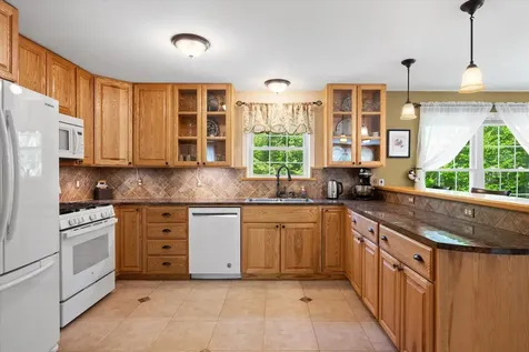 29 Stoney Drive Lincoln ME 04457