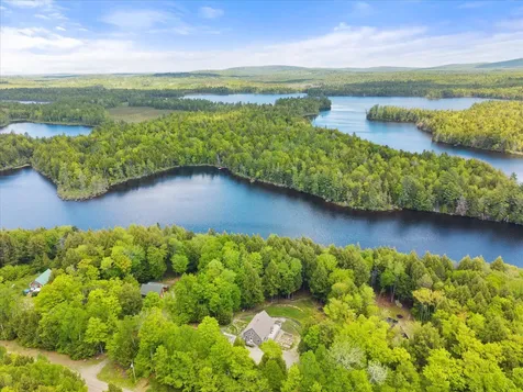 29 Stoney Drive Lincoln ME 04457