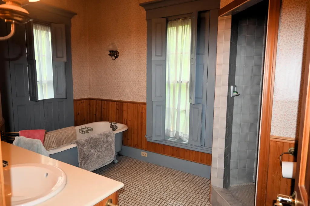 151 Kenduskeag Avenue Bangor ME 04401