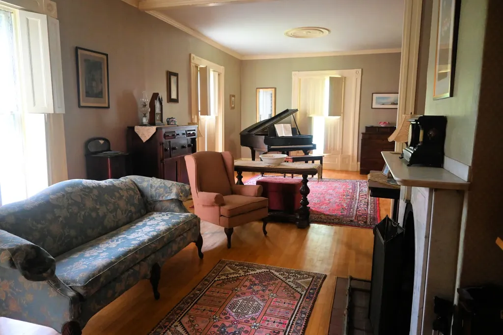 151 Kenduskeag Avenue Bangor ME 04401
