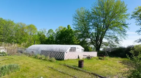263 Number 6 Road Oxford ME 04281