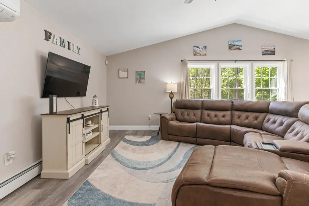 78 Northeast Road Waterboro ME 04087