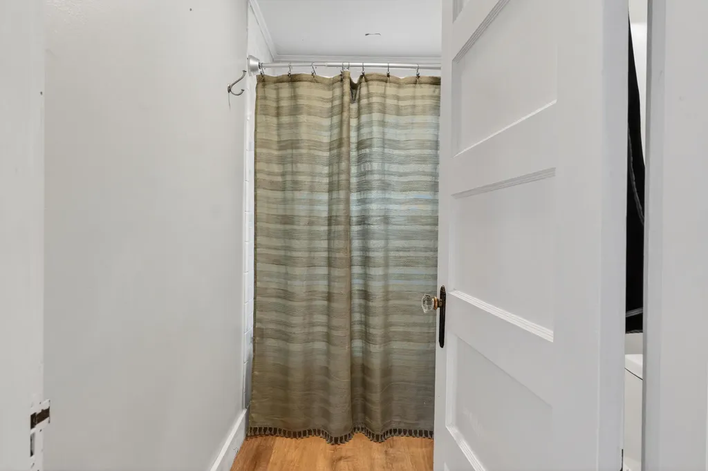 8 Somerset Avenue Old Orchard Beach ME 04064