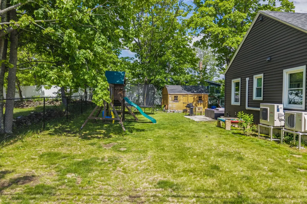 8 Somerset Avenue Old Orchard Beach ME 04064