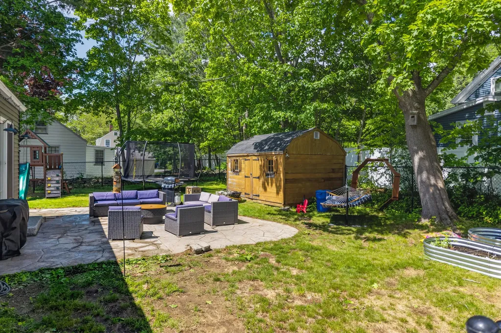 8 Somerset Avenue Old Orchard Beach ME 04064