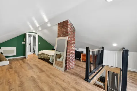 8 Somerset Avenue Old Orchard Beach ME 04064