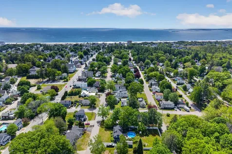 8 Somerset Avenue Old Orchard Beach ME 04064