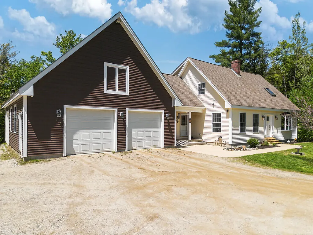 85 Mill Ridge Road North Yarmouth ME 04097