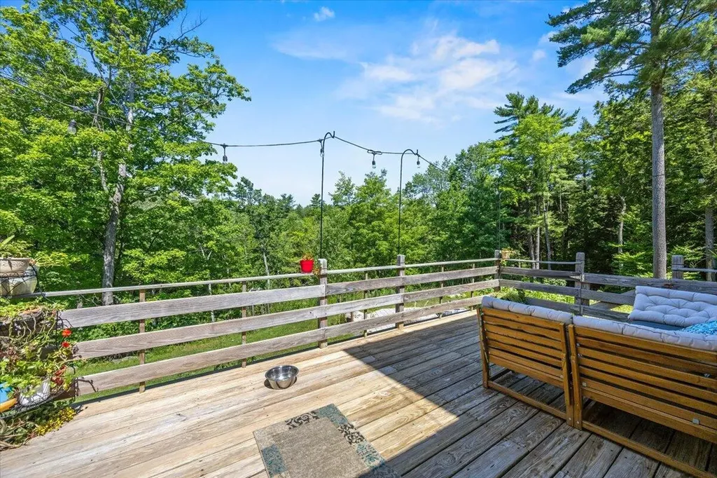 85 Mill Ridge Road North Yarmouth ME 04097