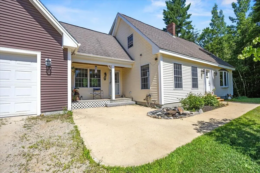 85 Mill Ridge Road North Yarmouth ME 04097