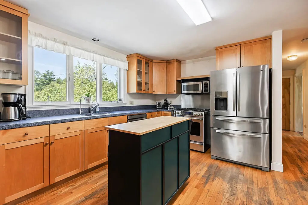 85 Mill Ridge Road North Yarmouth ME 04097