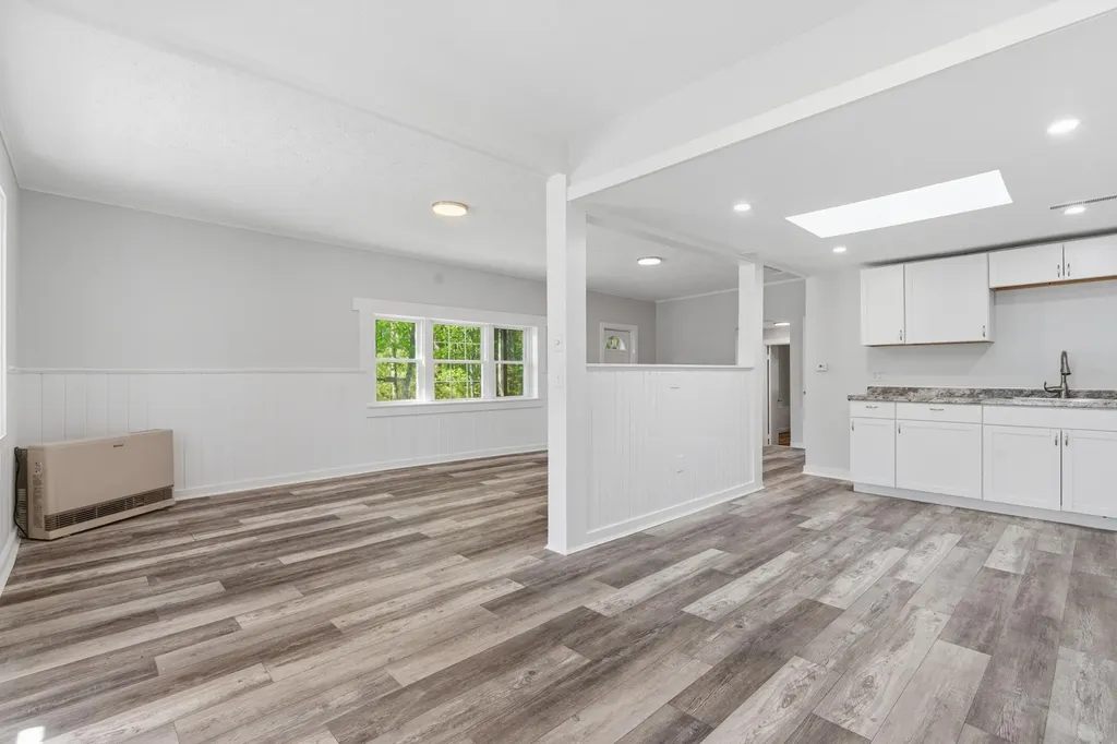 2415 Sanford Road Wells ME 04090