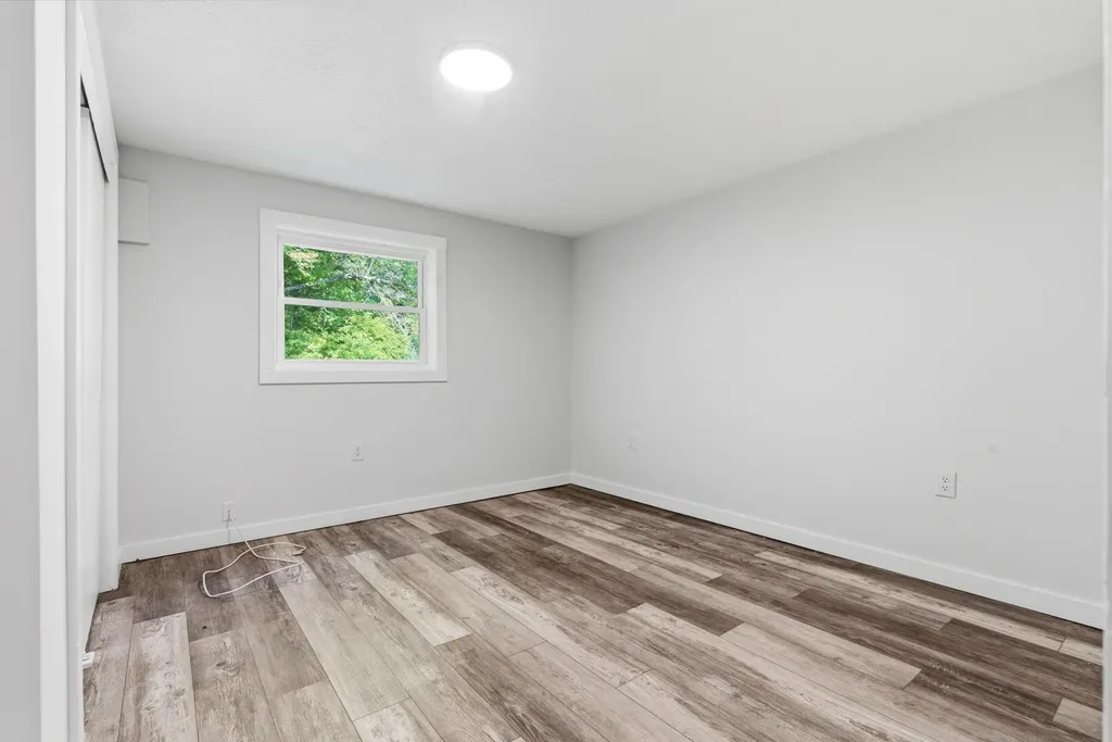 2415 Sanford Road Wells ME 04090