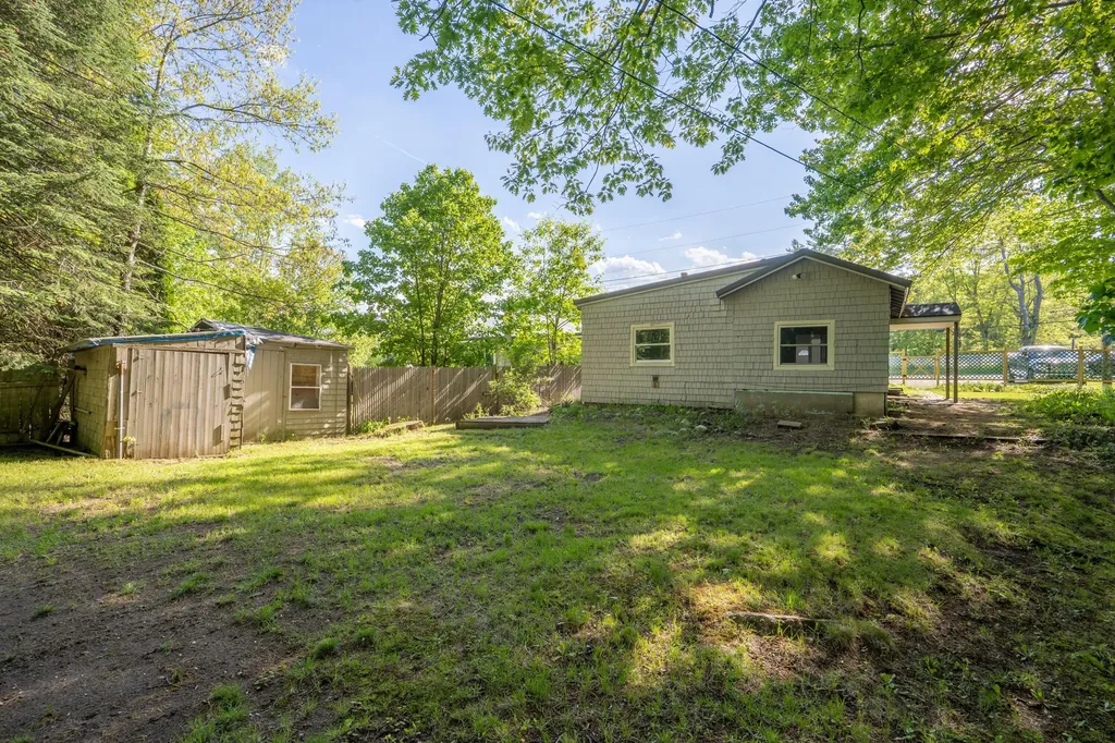 2415 Sanford Road Wells ME 04090