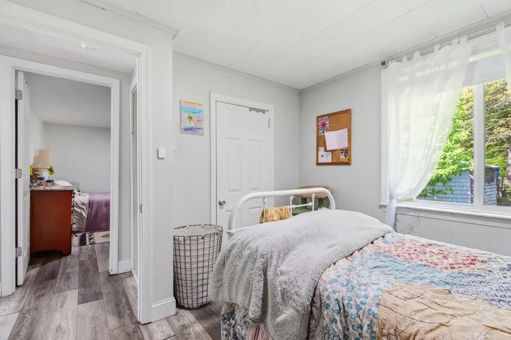 2415 Sanford Road Wells ME 04090