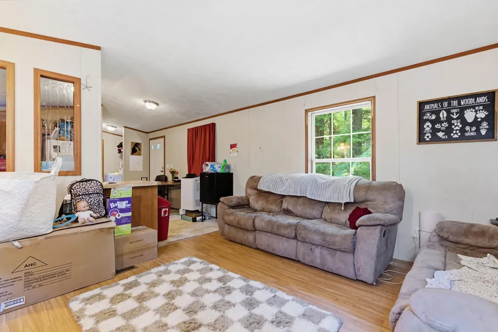 2415 Sanford Road Wells ME 04090