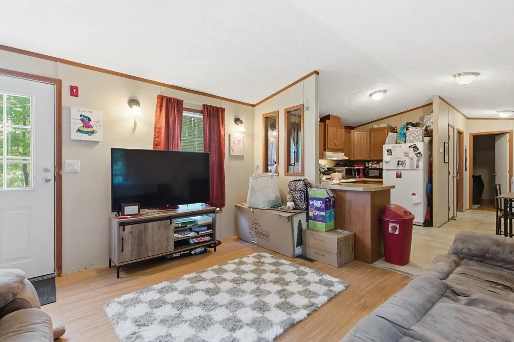 2415 Sanford Road Wells ME 04090