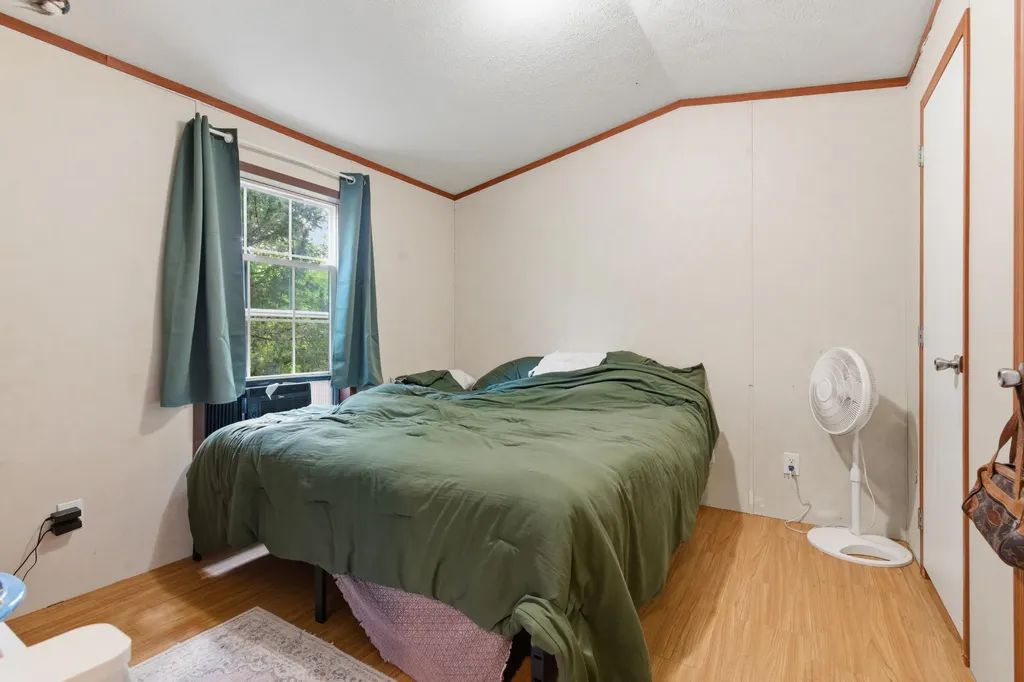 2415 Sanford Road Wells ME 04090