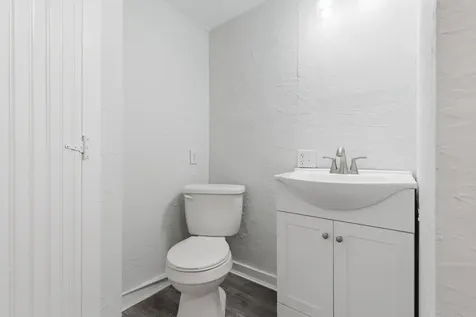 2415 Sanford Road Wells ME 04090
