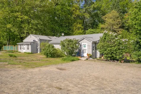 2415 Sanford Road Wells ME 04090