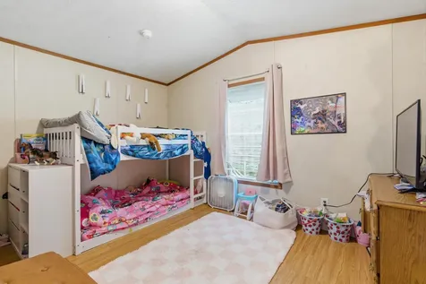 2415 Sanford Road Wells ME 04090
