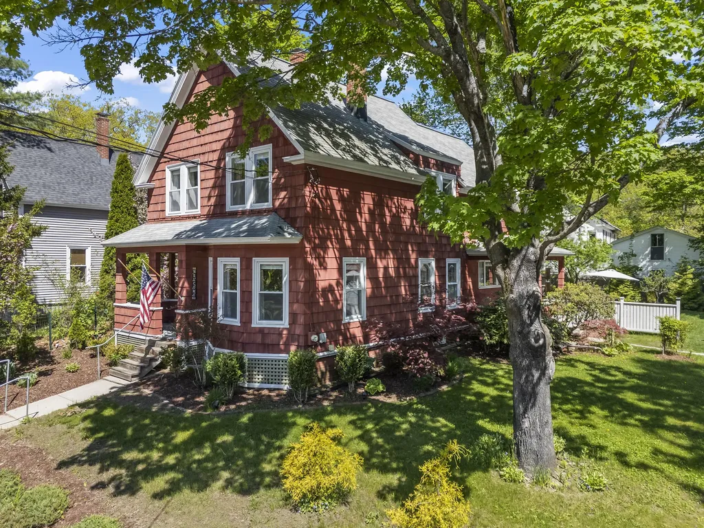 Auburn ME, 131 Gamage Avenue